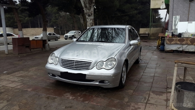 Mercedes C 200 2000, 125,000 km - 2.0 l - Bakı