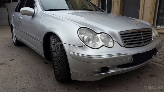 Mercedes C 200 2000, 125,000 km - 2.0 l - Bakı