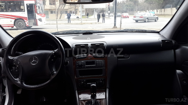 Mercedes C 200 2000, 125,000 km - 2.0 l - Bakı