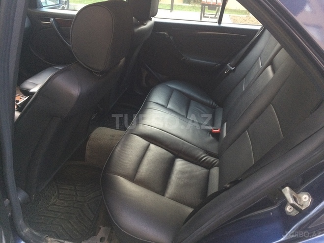 Mercedes C 200 1999, 360,000 km - 2.0 л - Bakı