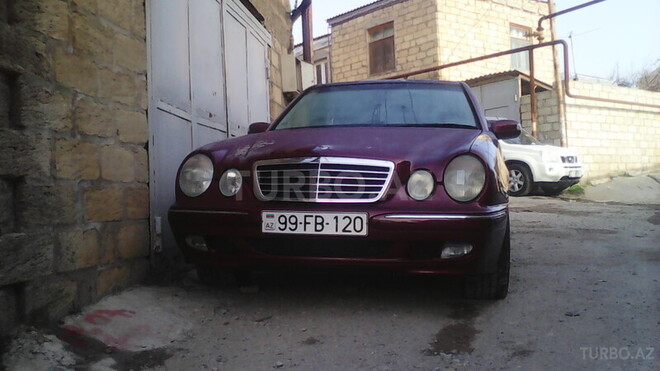 Mercedes E 200 2002, 219,990 km - 2.1 l - Bakı