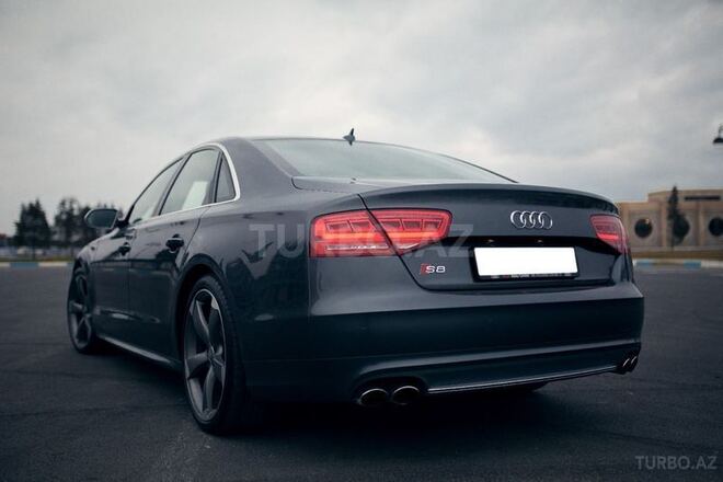 Audi S8 2013, 22,800 km - 4.0 l - Bakı