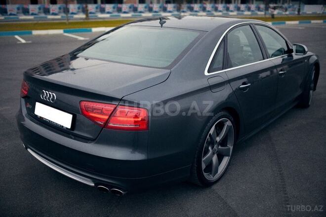 Audi S8 2013, 22,800 km - 4.0 l - Bakı