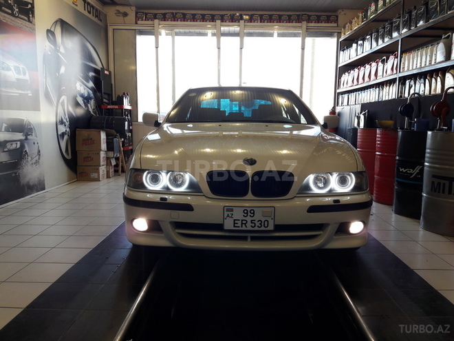BMW 530 2001, 178,000 km - 3.0 l - Bakı