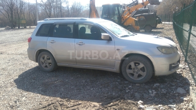 Mitsubishi Airtrek 2003, 186,900 km - 2.0 l - Quba
