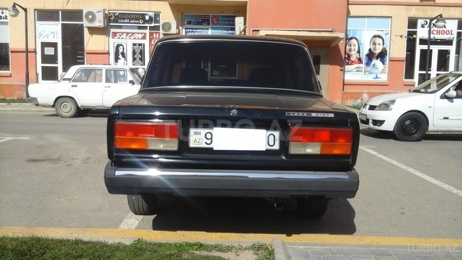 LADA (VAZ) 2107 2010, 135,000 km - 1.6 l - Bakı