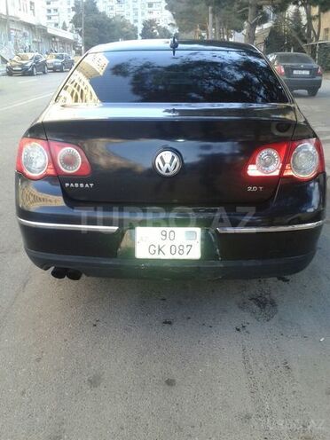 Volkswagen Passat 2005, 280,000 km - 2.0 l - Bakı