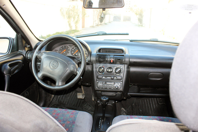 Opel Vita 1999, 151,000 km - 1.4 l - Bakı
