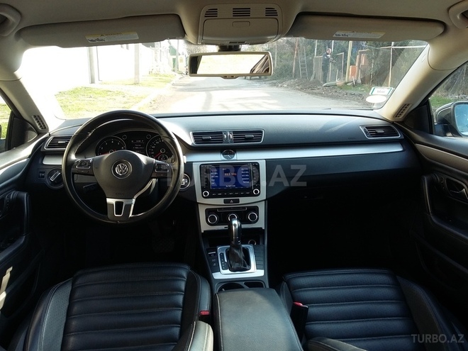 Volkswagen Passat CC 2011, 52,783 km - 2.0 л - Gəncə