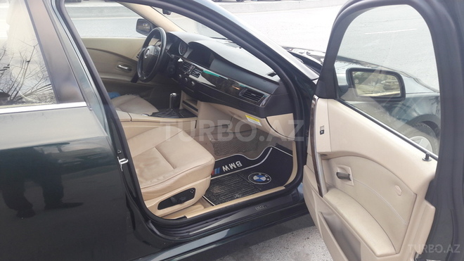BMW 525 2004, 255,000 km - 2.5 l - Bakı
