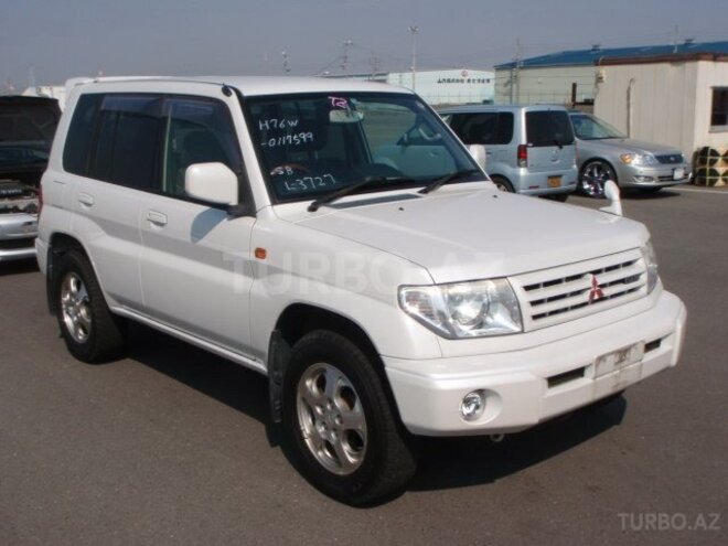 Mitsubishi Pajero io 1999, 200 km - 0.2 l - Bakı