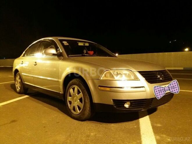 Volkswagen Passat 2004, 195,600 km - 1.8 l - Sumqayıt