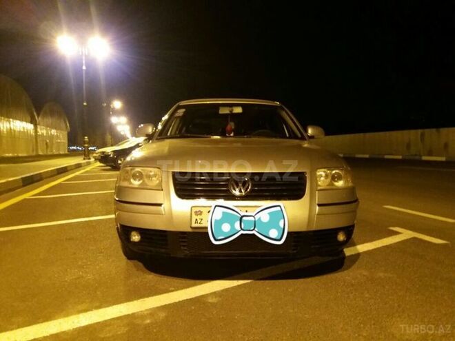 Volkswagen Passat 2004, 195,600 km - 1.8 l - Sumqayıt