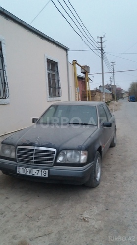 Mercedes E 200 1993, 494,000 km - 2.0 l - Bakı