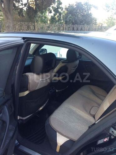 Mercedes E 270 2000, 132,000 km - 2.7 l - Bakı