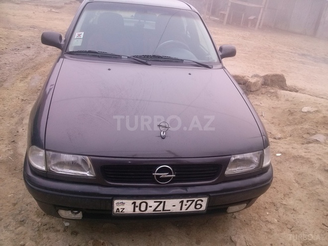 Opel Astra 1995, 342,000 km - 1.6 l - Bakı