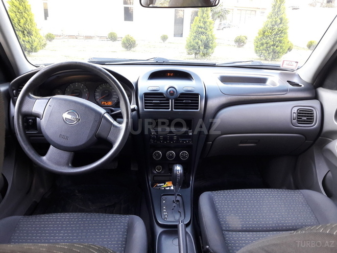 Nissan Sunny 2008, 168,000 km - 1.6 л - Bakı