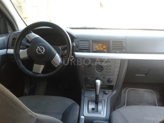Opel Vectra 2003, 240,000 km - 2.2 l - Bakı
