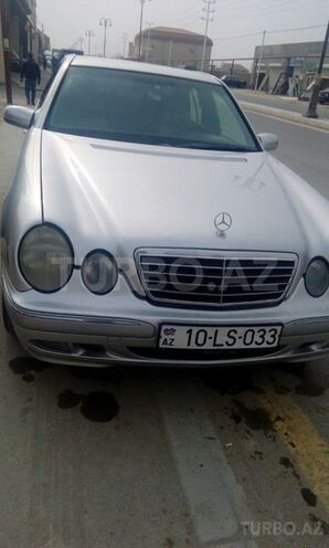 Mercedes E 220 2000, 390,000 km - 2.2 l - Bakı
