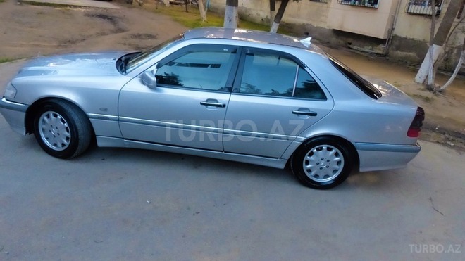 Mercedes C 240 1997, 250,000 km - 2.4 l - Bakı