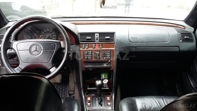 Mercedes C 220 1996, 466,218 km - 2.2 л - Bakı
