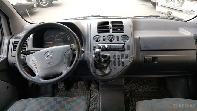 Mercedes Vito 2000, 330,000 km - 2.2 l - Bakı