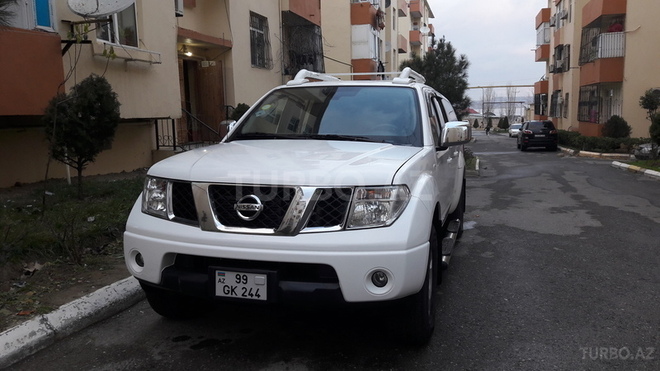 Nissan Navara 2014, 128,000 km - 2.5 л - Xırdalan