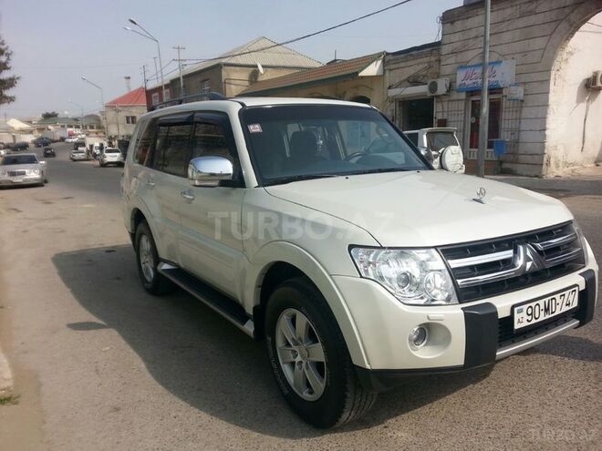 Mitsubishi Pajero 2008, 103,000 km - 3.0 л - Bakı