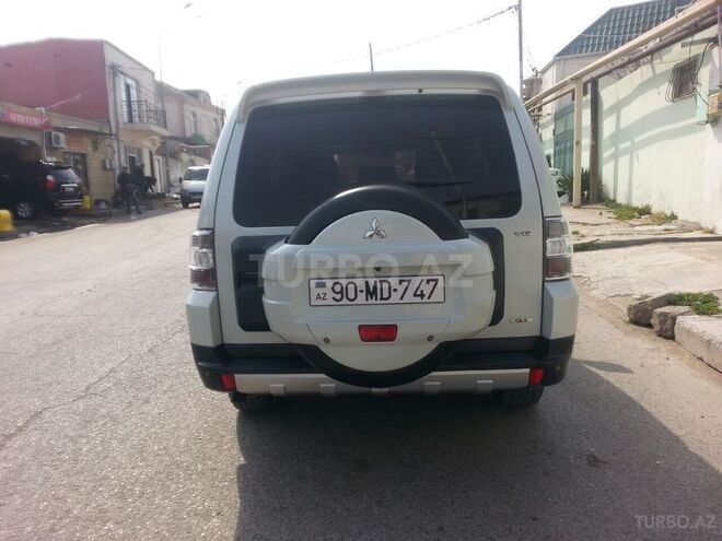 Mitsubishi Pajero 2008, 103,000 km - 3.0 л - Bakı