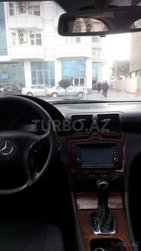 Mercedes C 220 2001, 281,000 km - 2.2 л - Bakı
