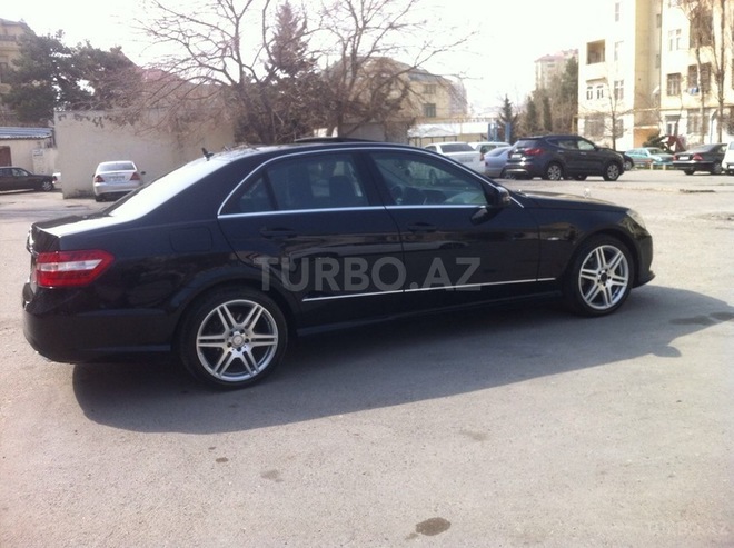 Mercedes E 200 2010, 162,970 km - 1.8 l - Bakı