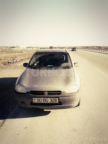 Opel Corsa 1995, 179,000 km - 1.4 l - Bakı