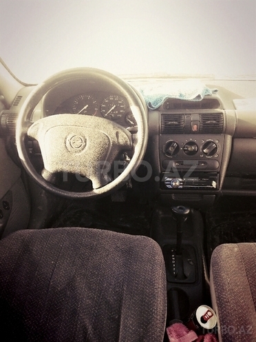 Opel Corsa 1995, 179,000 km - 1.4 l - Bakı