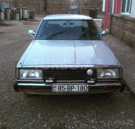 Nissan  1987, 200,000 km - 3.0 l - Naxçıvan