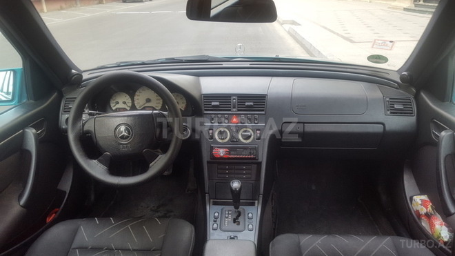 Mercedes C 200 1998, 195,000 km - 2.0 l - Bakı