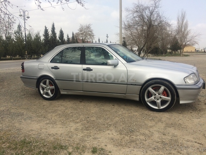 Mercedes C 180 1997, 357,000 km - 1.8 l - Şirvan