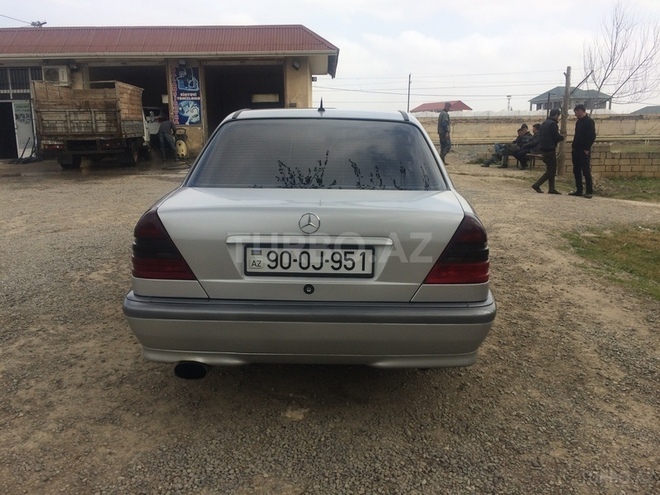 Mercedes C 180 1997, 357,000 km - 1.8 l - Şirvan