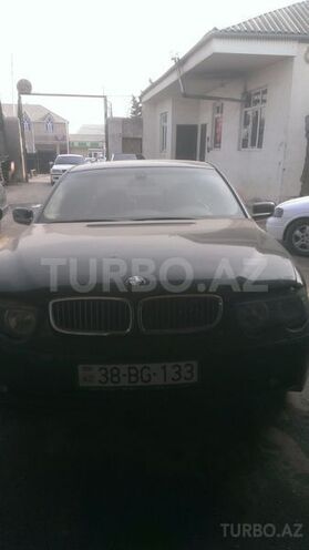 BMW 745 2001, 260,000 km - 4.4 l - Qusar