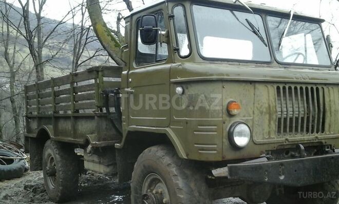 GAZ 66 1985, 100,000 km - 4.3 l - Lerik