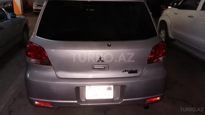 Mitsubishi Airtrek 2002, 252,000 km - 2.0 l - Bakı