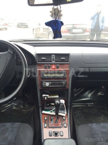 Mercedes C 200 2000, 91,000 km - 2.0 l - Bakı
