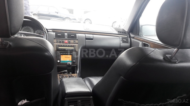 Mercedes E 320 1999, 280,000 km - 3.2 l - Bakı