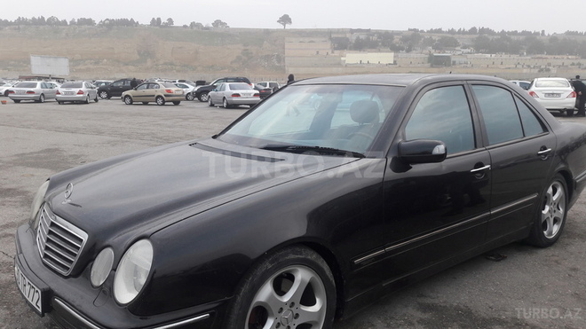 Mercedes E 320 1999, 280,000 km - 3.2 l - Bakı