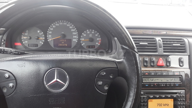 Mercedes E 320 1999, 280,000 km - 3.2 l - Bakı