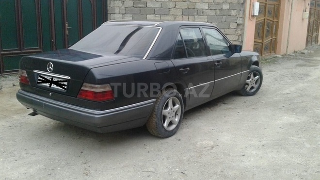 Mercedes E 200 1994, 360,000 km - 2.0 l - Bakı