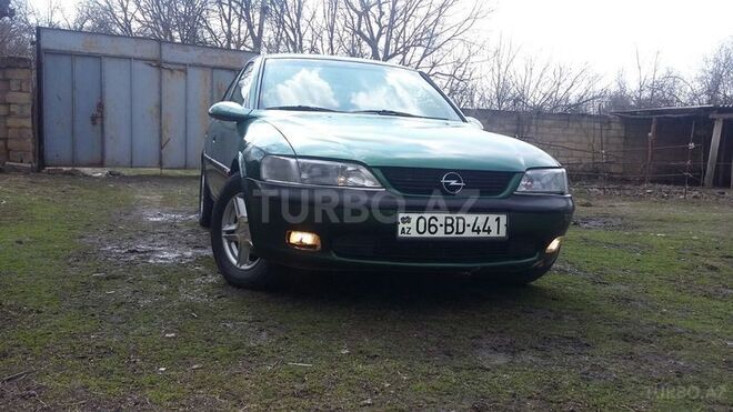 Opel Vectra 1995, 234,985 km - 1.8 л - Bakı