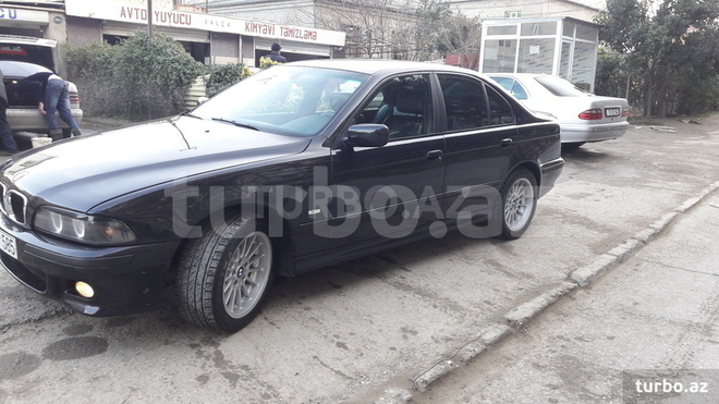BMW 523 2000, 333,444 km - 2.5 л - Bakı