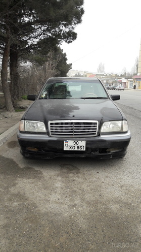 Mercedes C 230 1999, 196,000 km - 2.3 l - Bakı