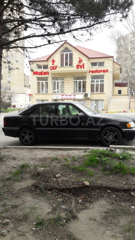 Mercedes C 230 1999, 196,000 km - 2.3 l - Bakı