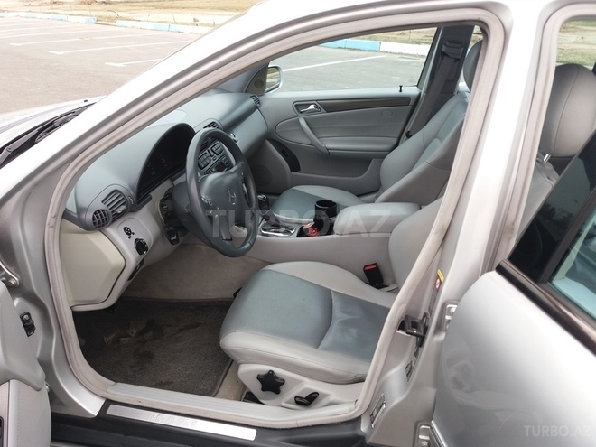 Mercedes C 180 2003, 150,000 km - 1.8 l - Xırdalan